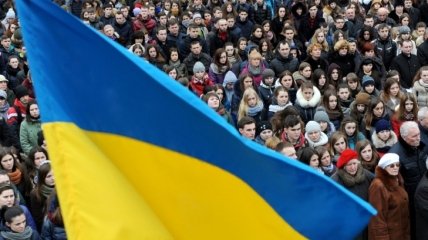 Населення України скорочується та виправити ситуацію без мігрантів не вдасться