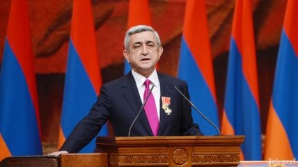 Президент Армении готов встретиться с протестующими