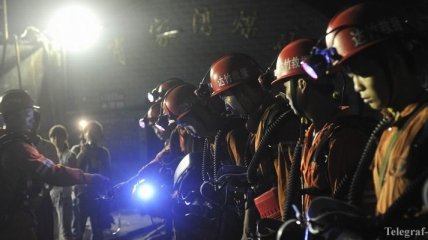 В Китае спасли горняков, которые пробыли под землей больше месяца