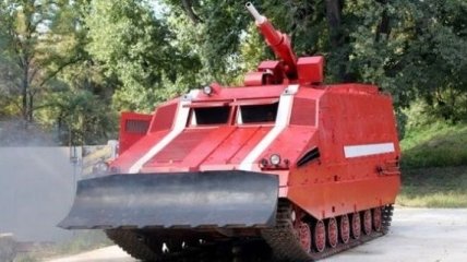 Взрывы в Калиновке: ГСЧС направила к месту пожара танки