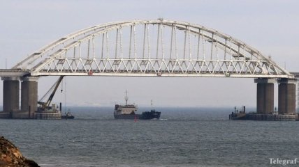 В Азовском море из сухогруза эвакуируют украинского моряка