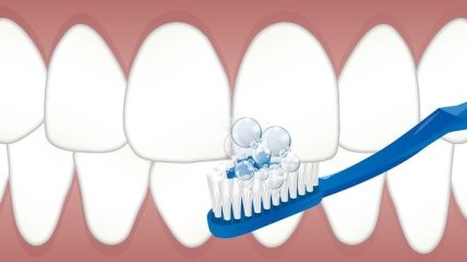 Ученые рассказали о страшном вреде зубных щеток