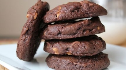 Ученые выяснили, как аромат шоколадного печенья влияет на продажи кофе