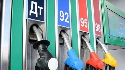 В Украине продолжают дешеветь бензин и дизтопливо