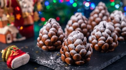 Как приготовить пирожные Шишки – простой рецепт