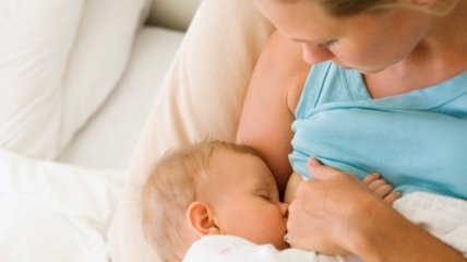 Много молока: как действовать кормящей маме