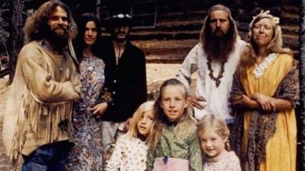 Редкие цветные снимки общины американских хиппи 1970-х годов (Фото)