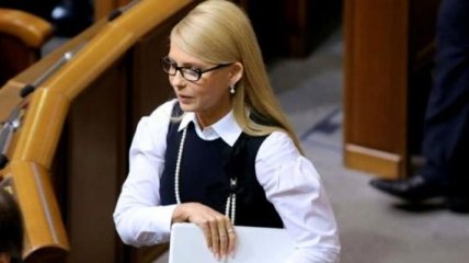 Тимошенко обратилась с политическим требованием к Порошенко