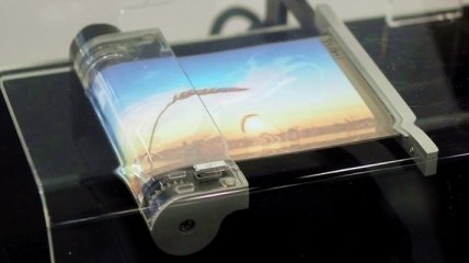 Экран–свиток: компания Samsung представила новинку