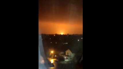 Скріншот з відео, що видається за сьогоднішній вибух у Луганську