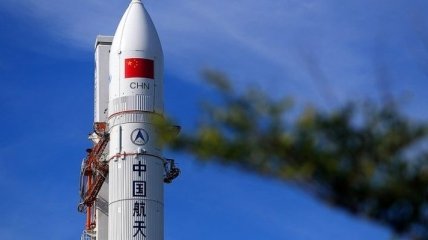 Пуск китайской ракеты-носителя "Великий поход-5" завершился неудачей 