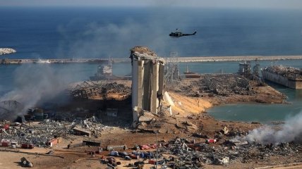 Взрыв в Бейруте: власти объявили ЧП, количество жертв возросло