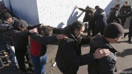 Беспорядки в Бирюлево: полиция преследует гастарбайтеров 