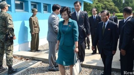 Утренний раунд межкорейских рабочих переговоров прошел в Пханмунджом