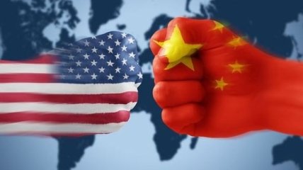 Китай погрожує санкціями США