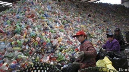 Китай оказался на пороге "мусорного кризиса" 