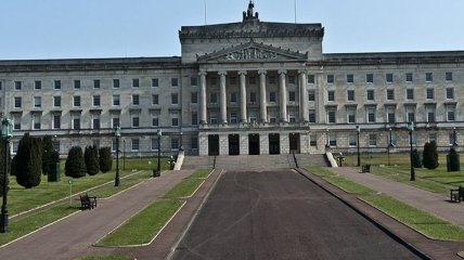 В Северной Ирландии проходят выборы в региональный парламент