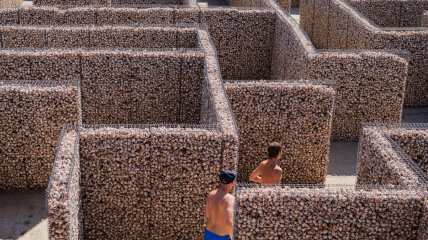 Лабіринт з мушель в Одеській області