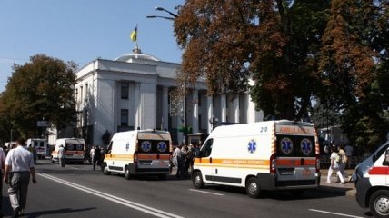 Аваков: Под Радой пострадали 125 человек, 6 - в тяжелом состоянии