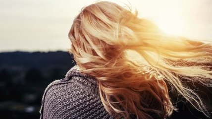 Как отрастить здоровые и длинные волосы: советы трихологов