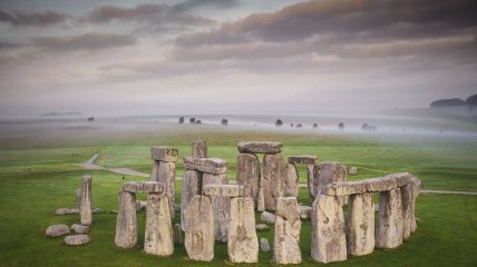 Первый памятник именно на месте Стоунхенджа был создан 5000 лет назад