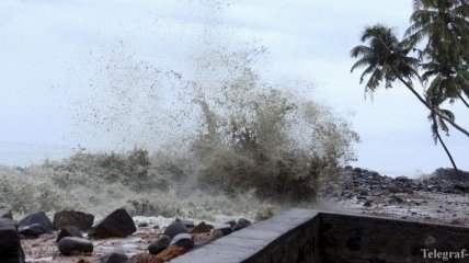 Индия потерпает от циклона "Окхи": погибли 14 человек