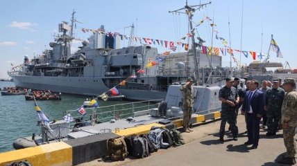 В Украине отмечают день Военно-морских сил: поздравления Полторака