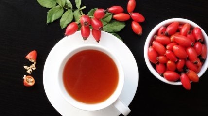 Отличное средство для укрепления иммунитета: польза чая из шиповника