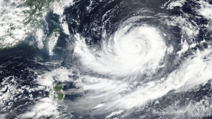 На Тайвань надвигается мощный тайфун