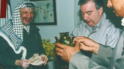 Ясир Арафат и Евгений Примаков