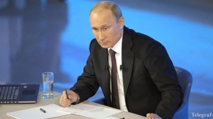 Путин поддерживает решение Порошенко прекратить огонь на Востоке