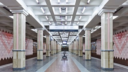 Станция метро "23 августа" в Харькове