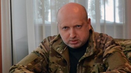 Турчинов прокомментировал заявление боевиков об "отводе" вооружения
