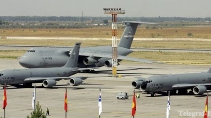 США намерены продлить использование аэропорта Киргизии Манас
