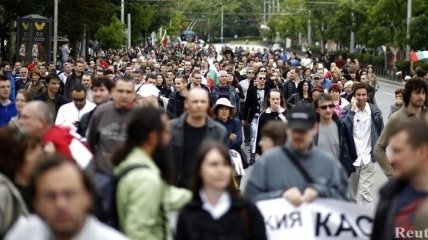 Тысячи человек провели акцию протеста в Болгарии против новой власти