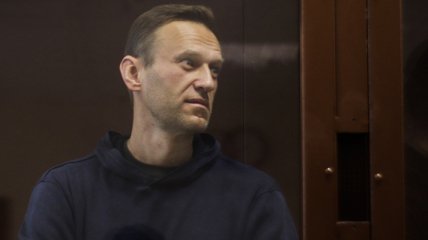 Навальному стало гірше: політик скаржиться на температуру і туберкульоз
