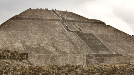 Найден археологический экспонат в пирамиде Солнца