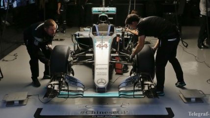 Хэмилтону установят второй двигатель на Гран-при Китая