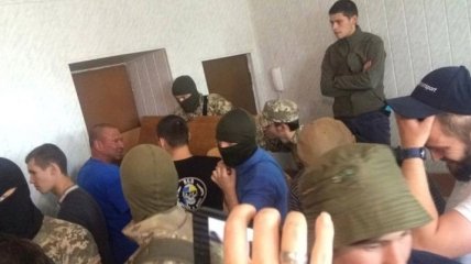 В Одессе активисты заблокировали апелляционный суд