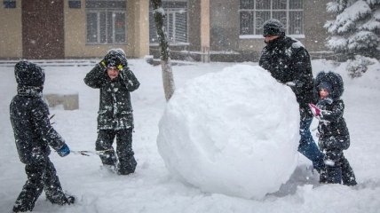Снежный коллапс: украинцев предупреждают о снежной буре
