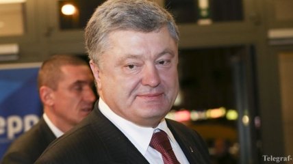 Порошенко: Войну еще не выиграли, но победа точно у нас впереди