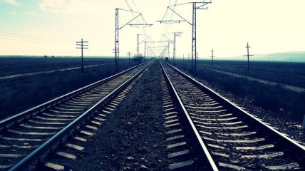 Гончарук: украинская железная дорога истощена более чем на 90%