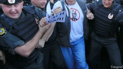 В центре Москвы состоялись очередные задержания оппозиционеров