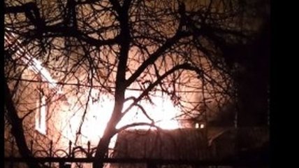 В Одессе из-за феерверка сгорели четыре дома (Видео)