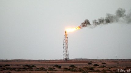 Обвал цен на нефть отвечает интересам США и Саудовской Аравии