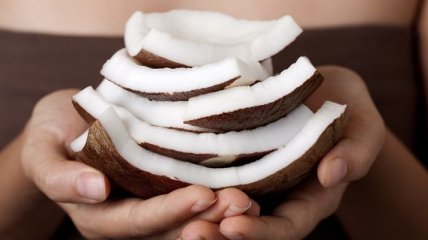 Главные причины, чтобы держать кокосовое масло в вашей ванной 