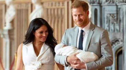 СМИ: известно, кто станет крестной матерью сына Меган Маркл и принца Гарри