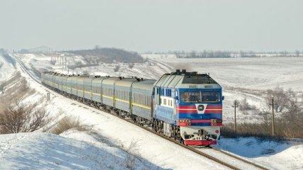 Украинцам назначили дополнительные поезда на март