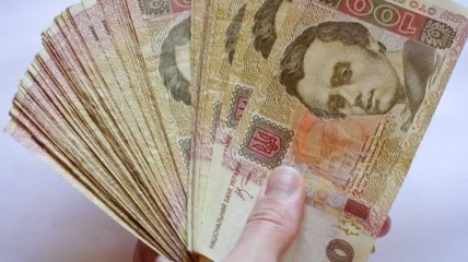 Украинцы в феврале задолжали за услуги ЖКХ 14 млрд гривен