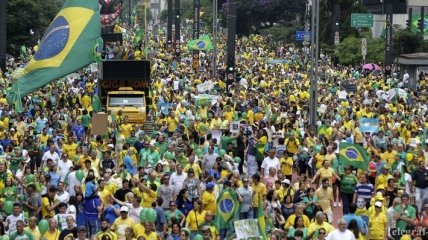 В Бразилии проходят крупнейшие в истории протесты 